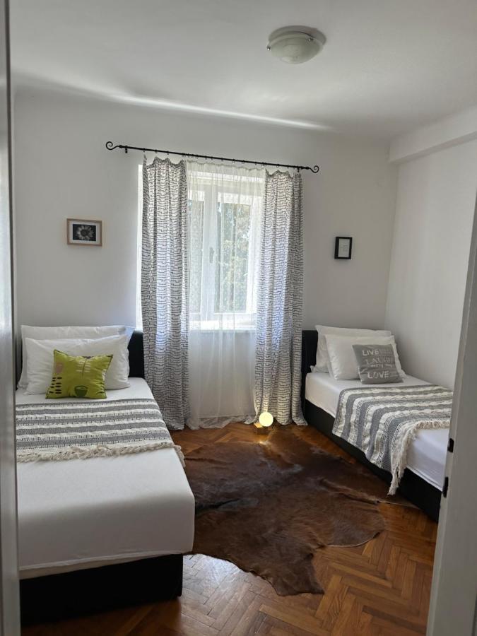 Cosy Family Apartment Marina Kastela Near Airport ภายนอก รูปภาพ