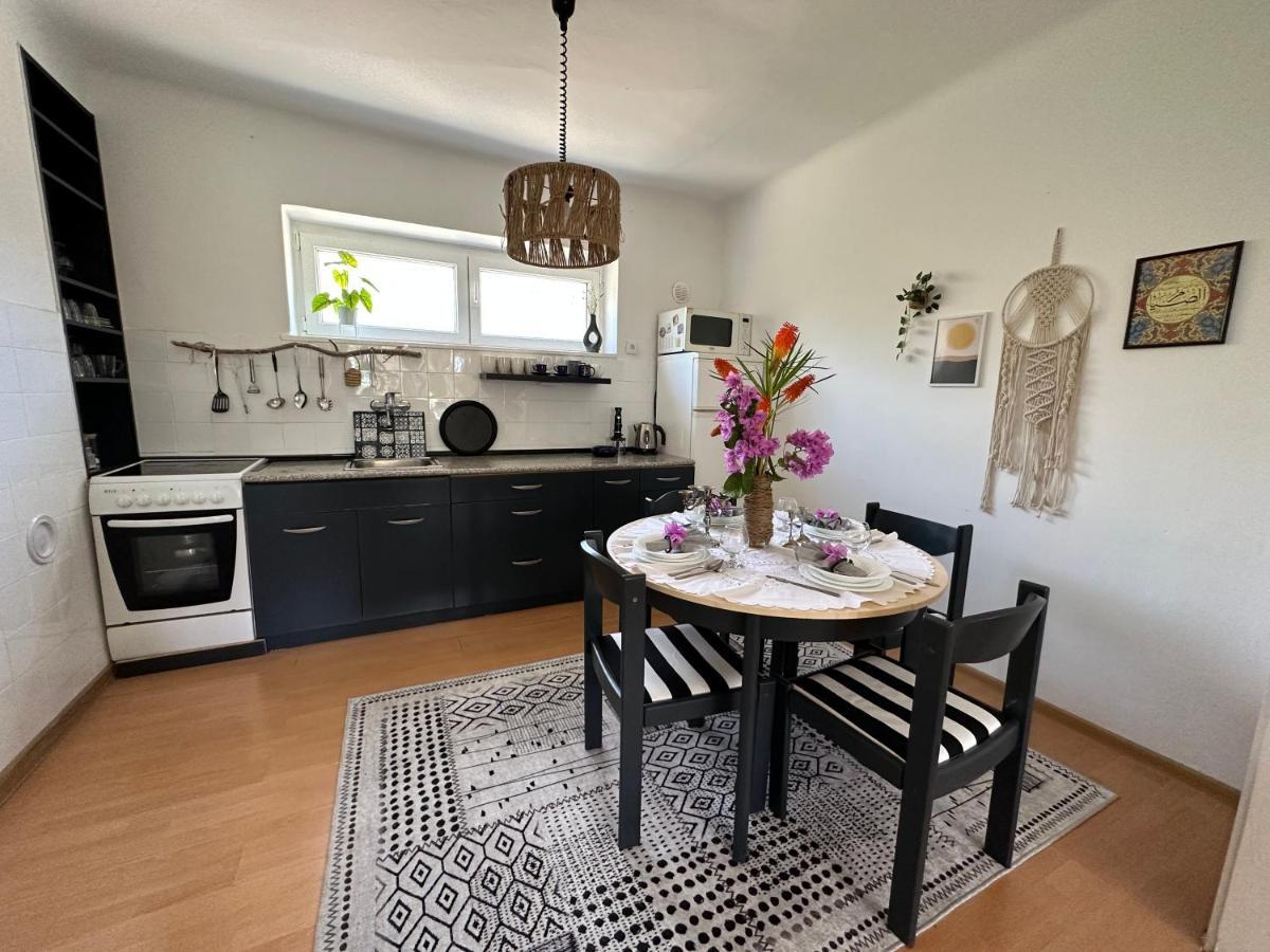 Cosy Family Apartment Marina Kastela Near Airport ภายนอก รูปภาพ