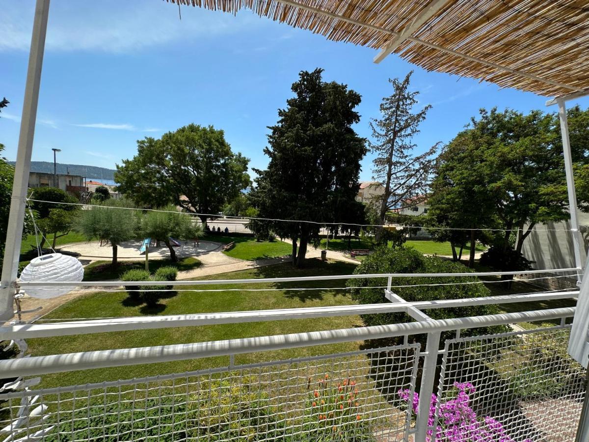 Cosy Family Apartment Marina Kastela Near Airport ภายนอก รูปภาพ